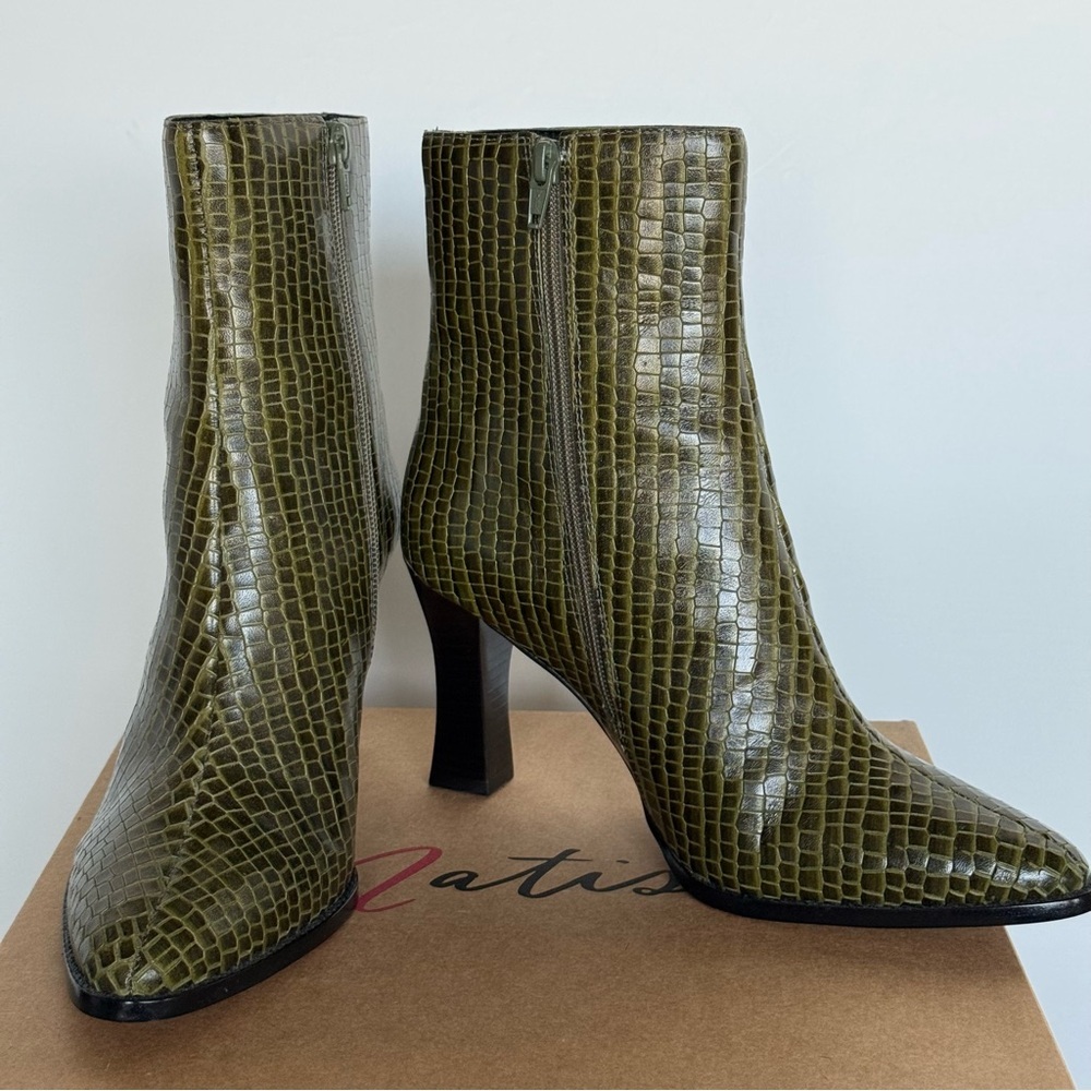 Matisse ECLAIR Green Leather Crocodile-Embossed Heeled Bootie 8.5‎ M - Picture 2 of 15